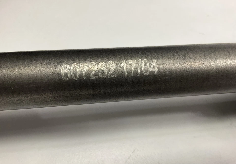 Eje CV delantero izquierdo Cardone 60-7232 para Suzuki Esteem 1995-2000 transmisión automática con ABS Foto 3 de 4