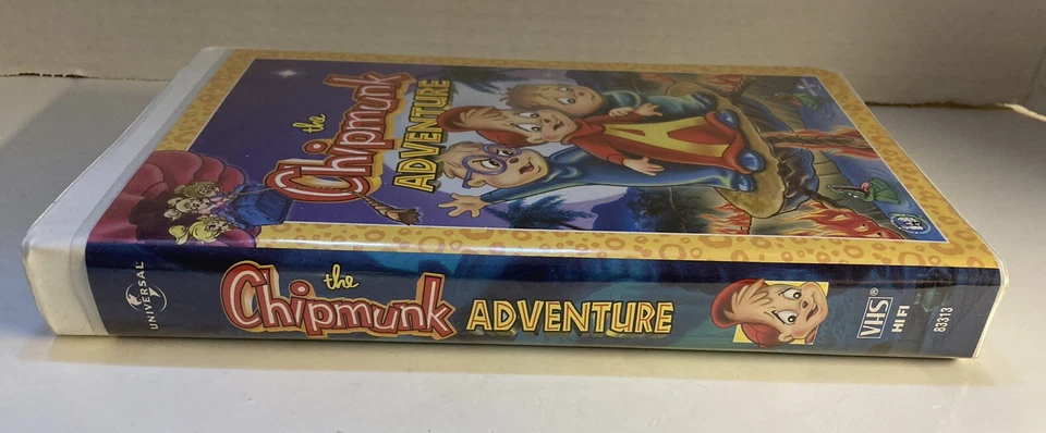 The Chipmunk Adventure ~ VHS, 1987 ~ Alvin & The Chipmunks ~ Clamshell - Image 3 of 4