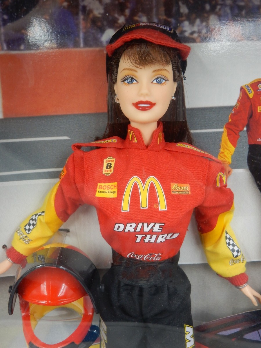 激希少レア  バービー人形  NASCAR マクドナルド コレクターエディション NASCAR Official #94 McDonalds Barbie Doll - Collector