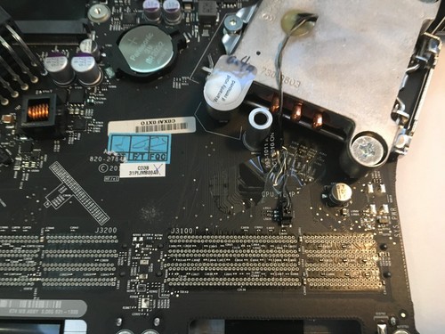 Apple iMac 21.5" A1311 Logic Board 820-2784-A W/ CPU i3 3.06Ghz 2010 Free ship - Picture 2 of 3