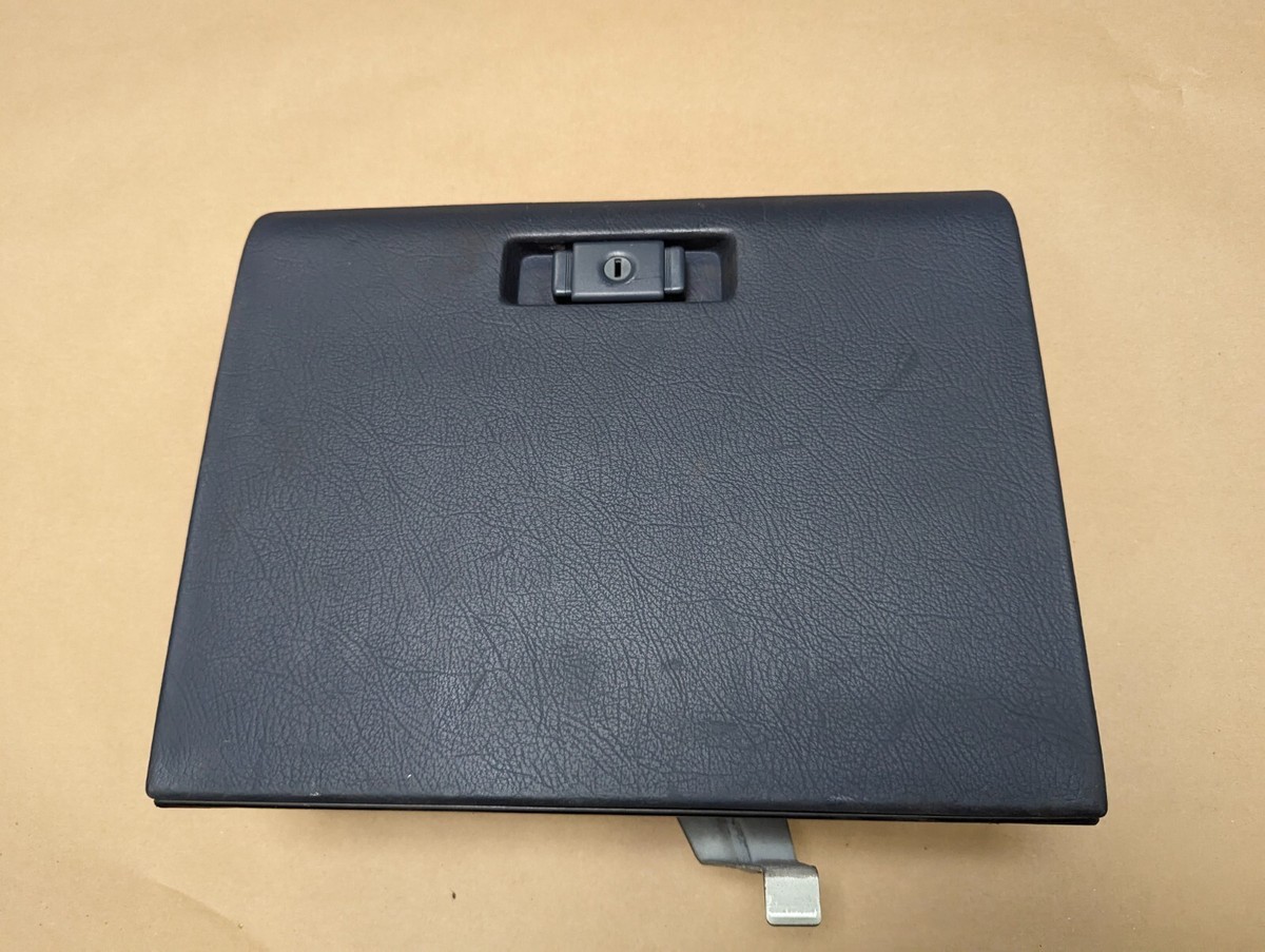 2box 専用 1984 - 1886 Nissan 300ZX Z31 2 Seater Interior Glove Box