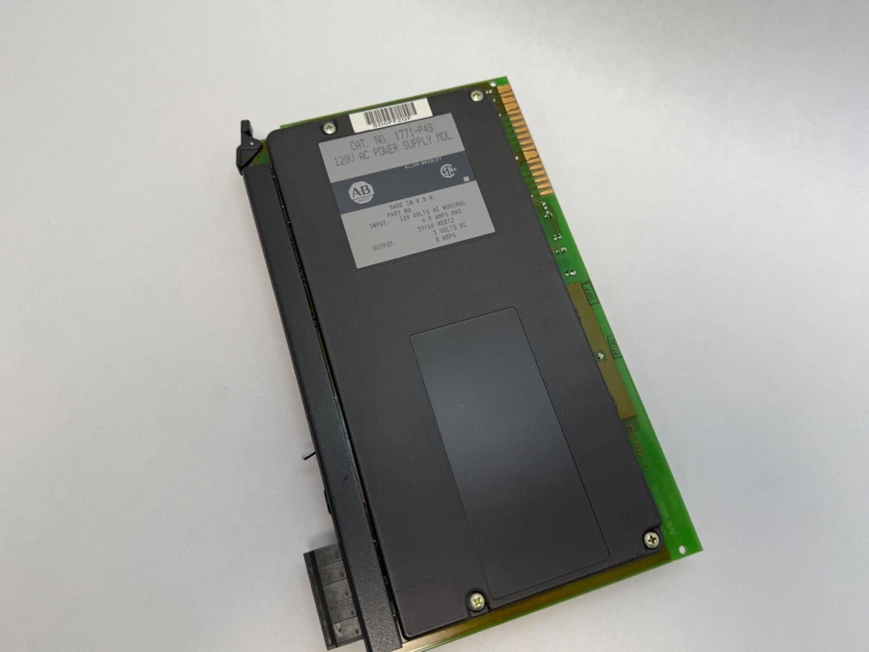 Módulo Procesador Allen-Bradley 1771P4S 1771-P4S 120V CA 0.9A 50/60Hz Foto 3 de 4