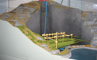 Foto 6x4 Ein Modell der Dinorwig HEP Station Nant Peris oder Old Llanberis um 2006