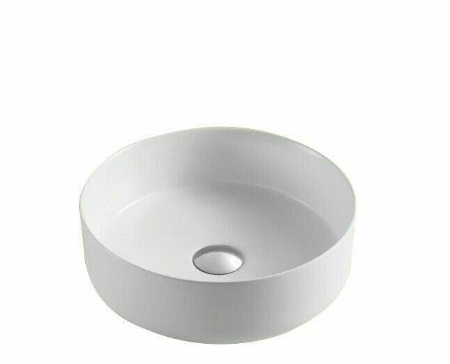 Blanco mate redondo de 360 mm de diámetro en el fregadero de porcelana de...