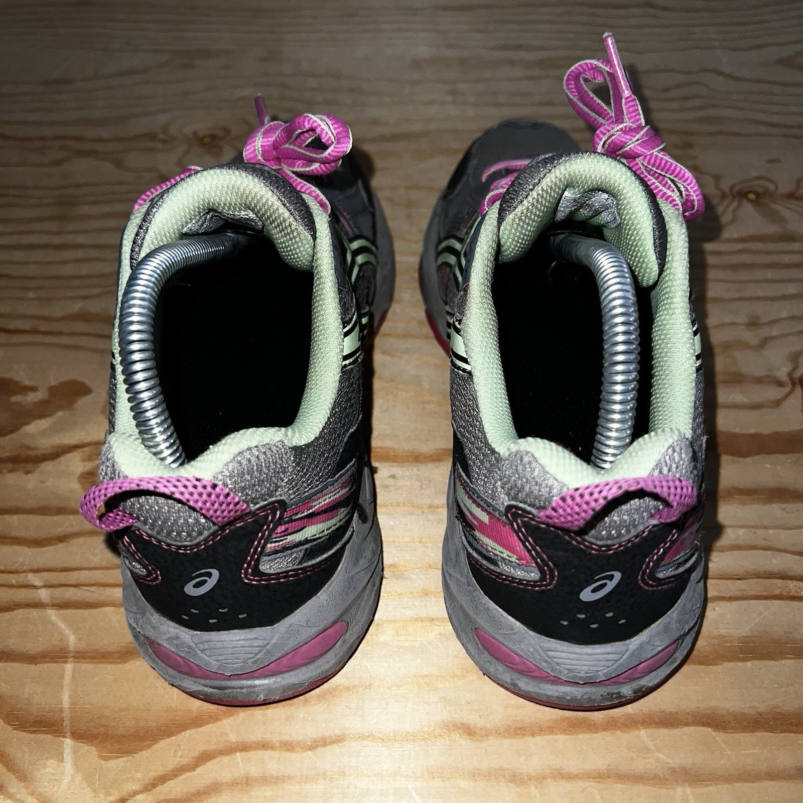 WOMEN’S ASICS GEL VENTURE 5 GRAY PINK LIME SHOES SNEAKERS SIZE 7 thumbnail 4