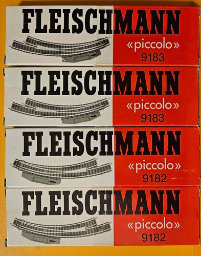 Fleischmann 2x 9182, 2x 9183 Bogenweiche mit Antrieb und leitendem Herzstück | Condition: Gebraucht