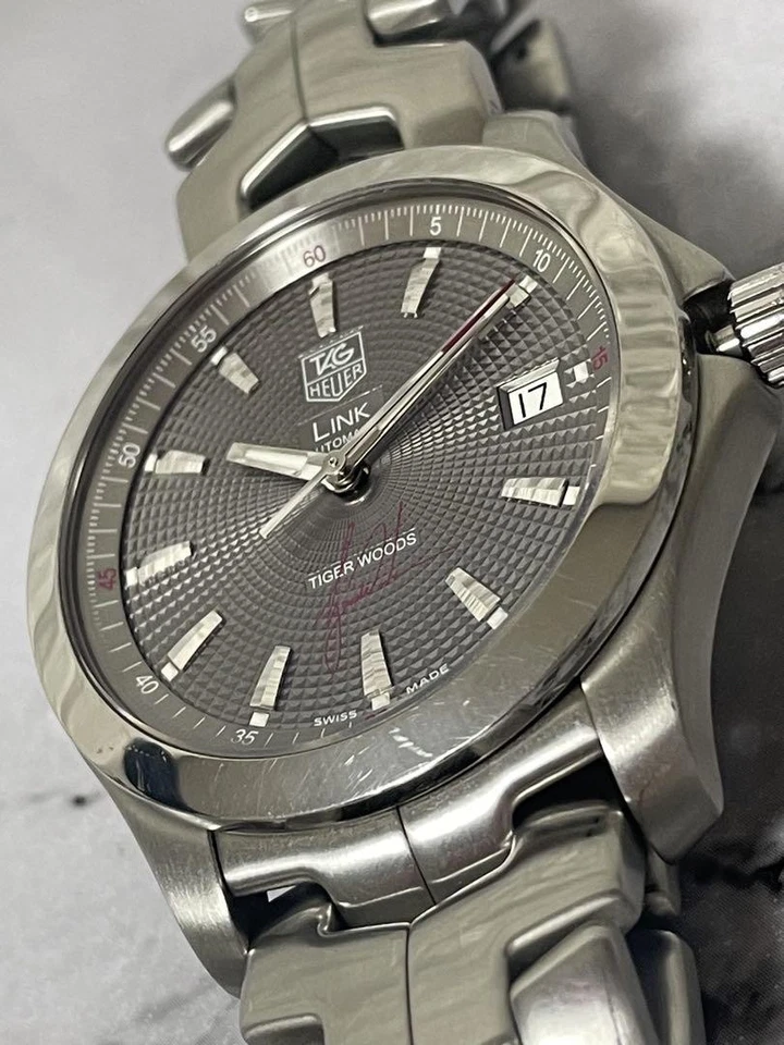Reloj para hombre TAG Heuer Link Tiger Woods WJF2113 automático 38 mm esfera plateada Foto 4 de 4