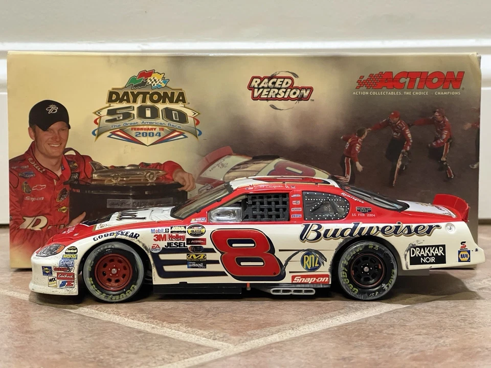 2004 Dale Earnhardt Jr Bud BOD 2/15 Daytona 500 Win Raced Version Action 1/24 - Image 2 of 4