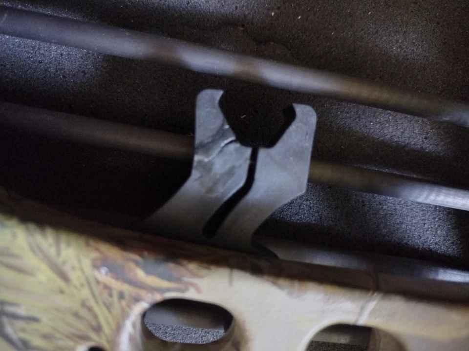 Bear Archery Apprentice RTH Compound Bow 60# Righthand Realtree Edge - Camo - Image 4 of 4