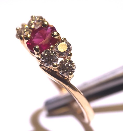 14k yellow gold .60ct VS1 H diamond natural ruby gemstone cluster ring 2.5g 5.75 - Bild 16 von 22