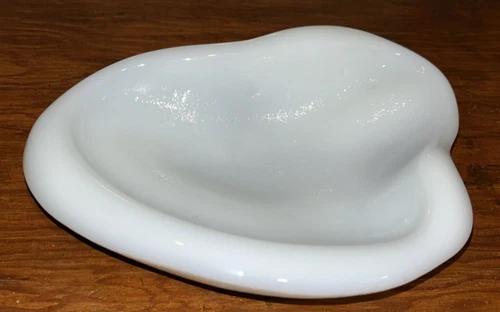 VTG Blenko White Milk Glass Bowl Ashtray Dish Freeform Amoeba Abstract 8X5.5"