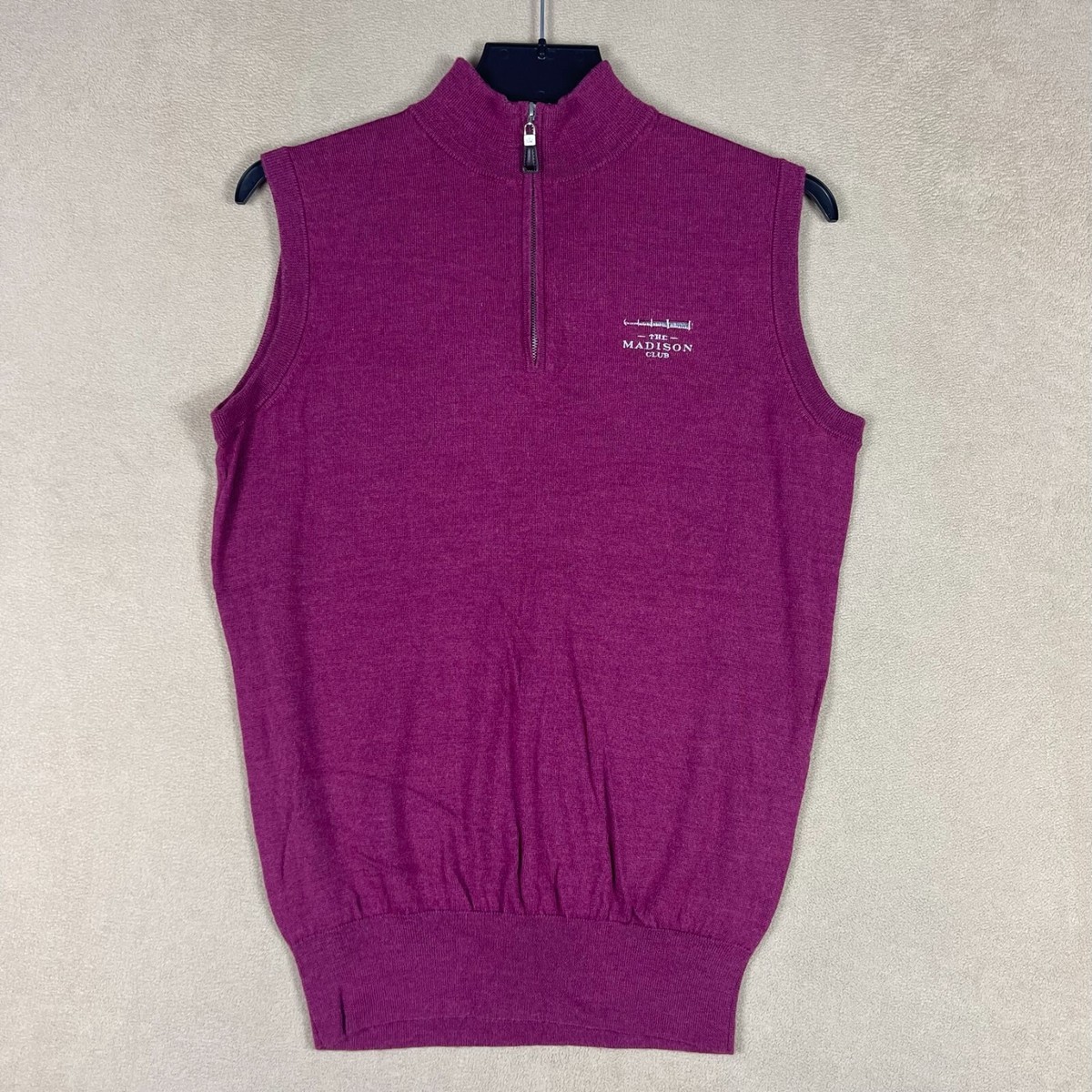 ⭐︎⭐︎⭐︎ Peter Millar Sweater Mens M Burgundy Sleeveless Knit Golf 1/4 Zip