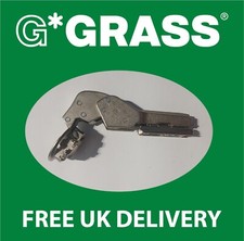 Pair of (Pie-cut type) GRASS Twist-Lock Hinges, Linear Mounting Plate, and Cover