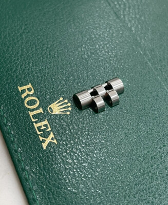 Authentic ROLEX GMT Master II Jubilee Link 15.5mm 126710 GRNR