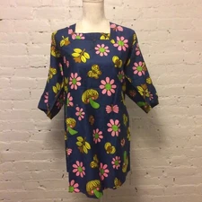 Vintage 70s Design House cotton floral tie back smock blue