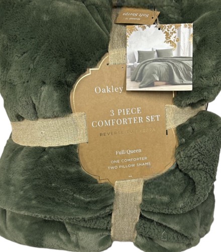 Oakley Woods 3 Piece Faux Fur Green Full/ Queen Comforter Set Reverse to Sherpa