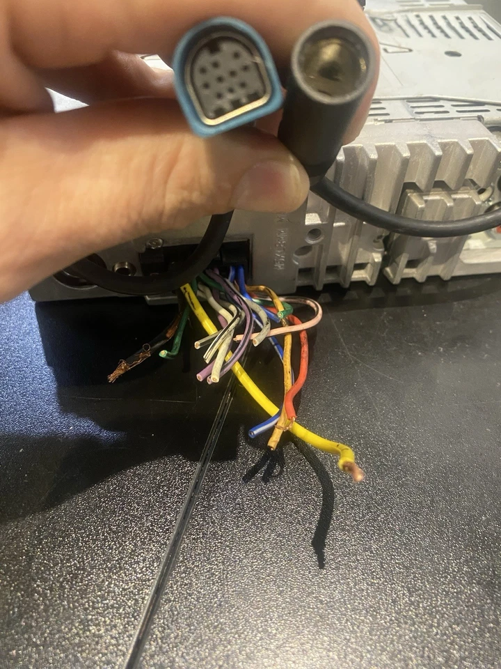 ALPINE CDA-9885 CD MP3 Wma Bluetooth PLAYER Hard To Find. - Image 3 of 4