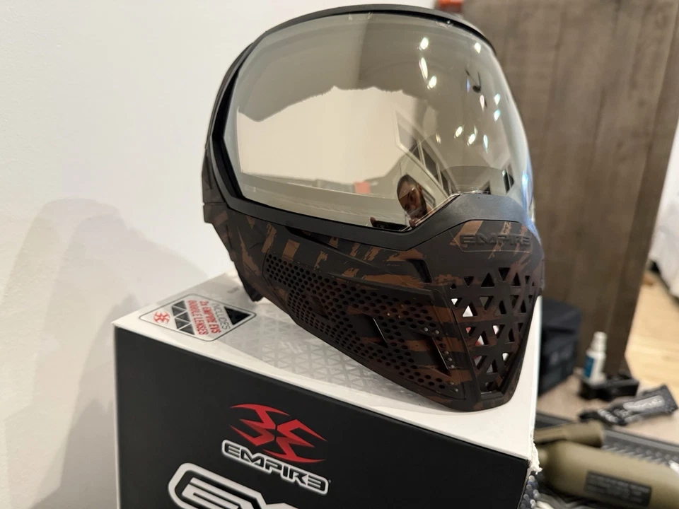 Máscara térmica de paintball Empire EVS personalizada nueva en caja. Nunca usado 1 de 1 Foto 2 de 4