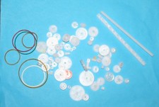 Zahnräder-Riemenscheibe // Kunststoff ver. größen 80. St. / Modellbau / RC usw.