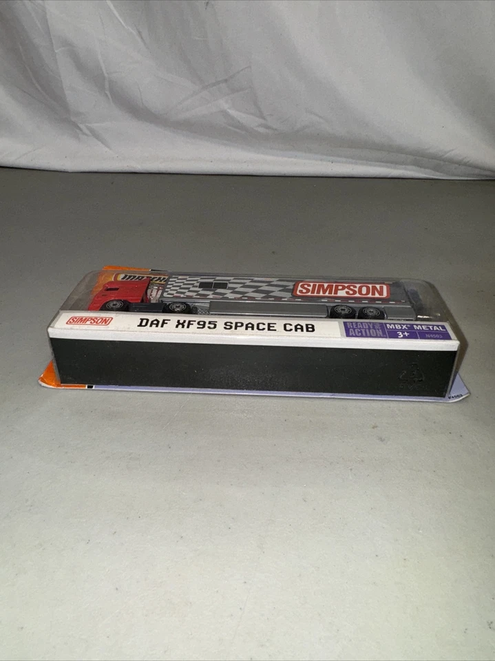 Simpson Big Rig Matchbox Convoy DAF XF95 Space Cab H1236 New On Blister - Image 4 of 4