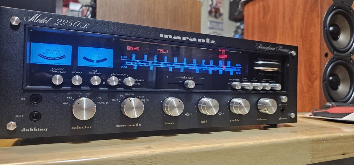 marantz アンプ MARANTZ 2250B VINTAGE AM/FM STEREO RECEIVER - FULLY RECCAPED
