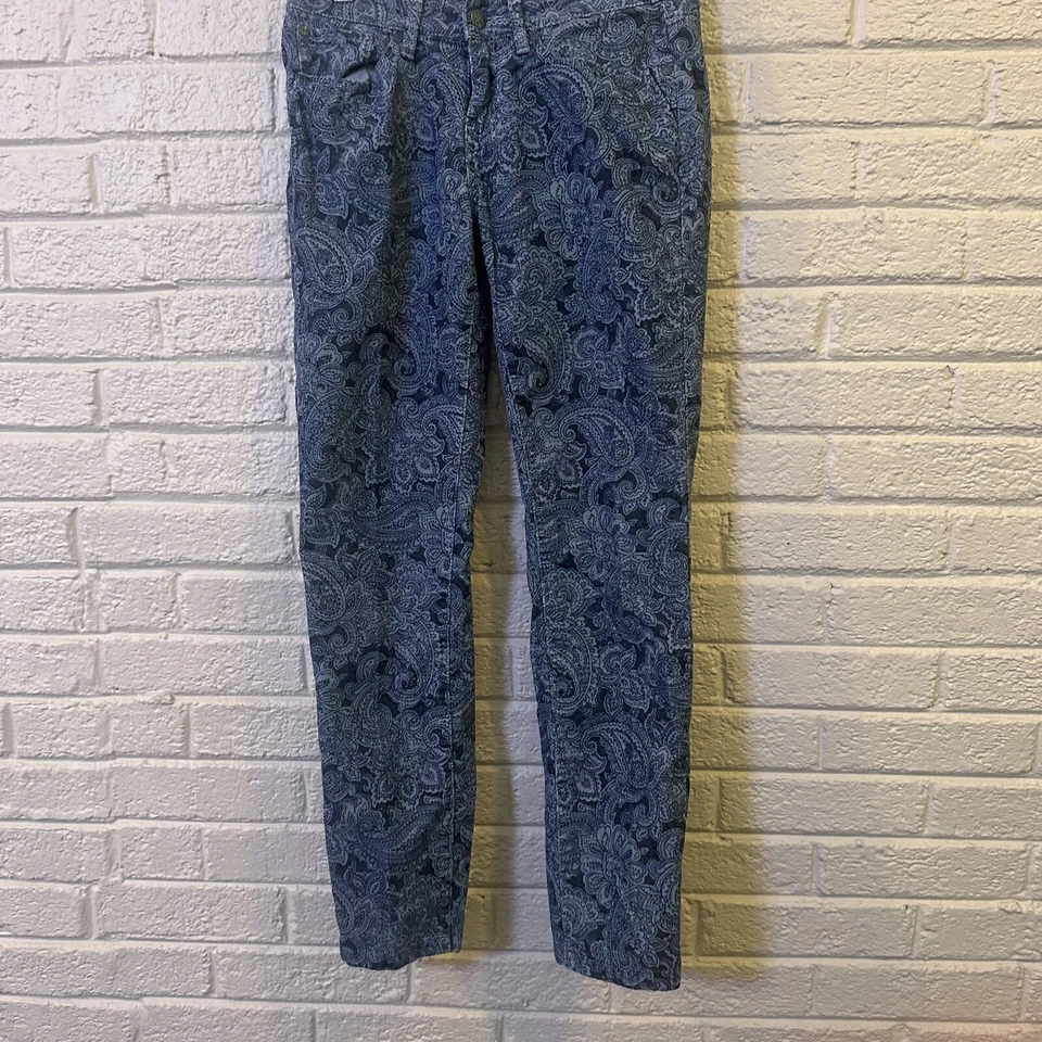 Calça de veludo feminina Prana Trinity paisley estampa azul tamanho 4 - Imagem 2 de 4