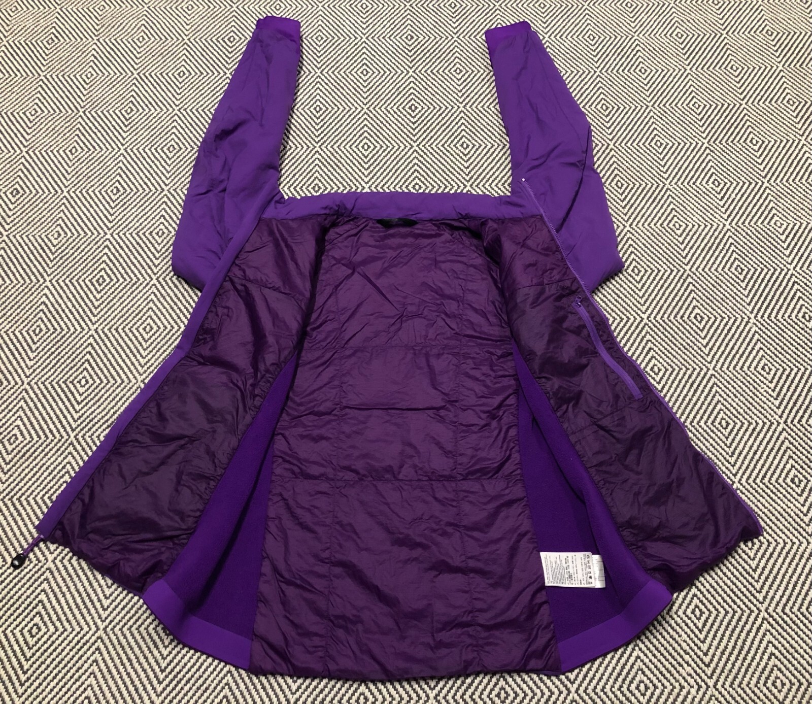ARC'TERYX Arcteryx Atom LT Felpa con Cappuccio Isolata Giacca MOUNTAIN Donna Taglia M 12 VIOLA