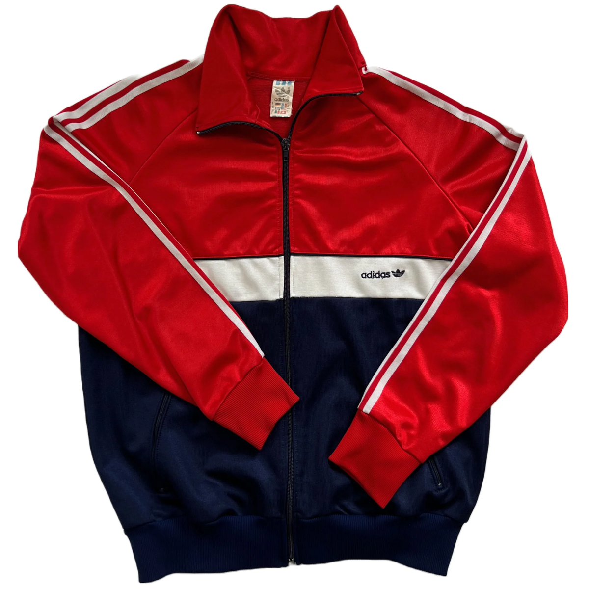 VINTAGE 80'S 90'S ADIDAS TRACK JACKET. RED, BLUE AND WHITE VINTAGE 80'S 90'S ADIDAS TRACK JACKET. RED, BLUE AND WHITE