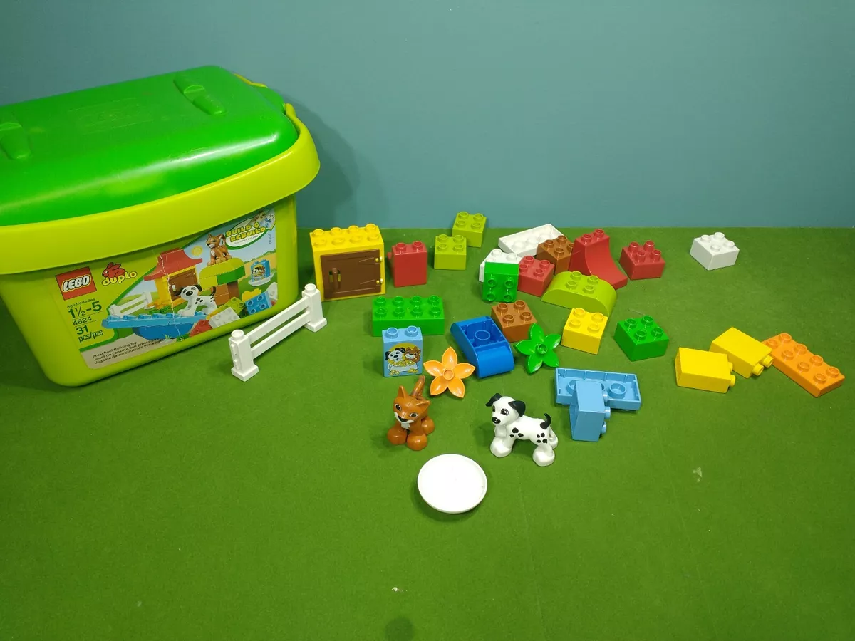 LEGO Duplo Brick Box Set 4624 Dalmatian Dog Puppy Brown Cat w