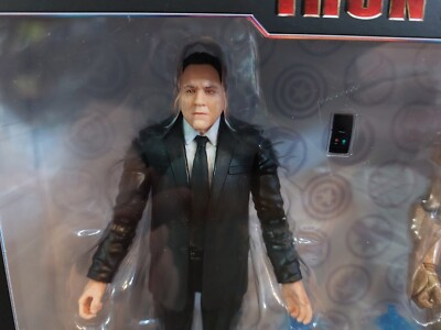 Hasbro Marvel Legends Happy Hogan & Iron Man Mark 21 6