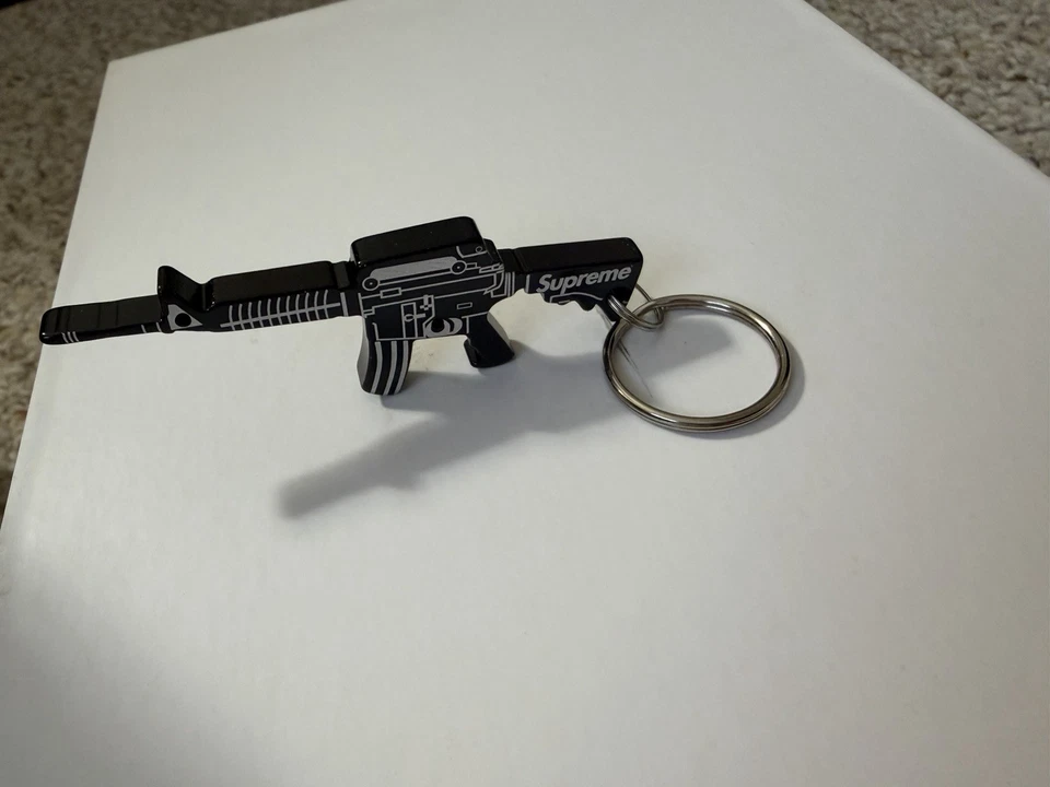 Supreme M16 черный открывалка брелок редкая - Изображение 3 из 3