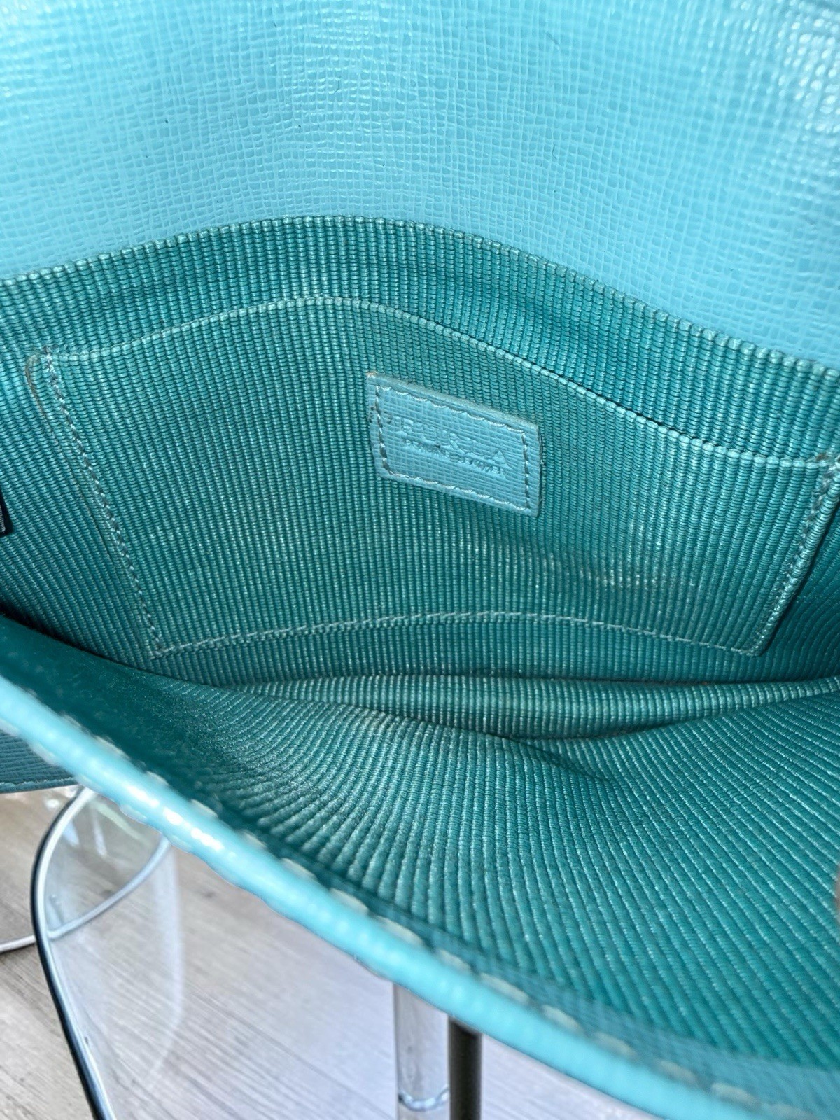 Picture 5 of 6