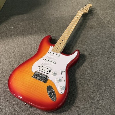 Full-Size Electric Guitar with Amp and Accessories Donner DST-95 Cherry Burst