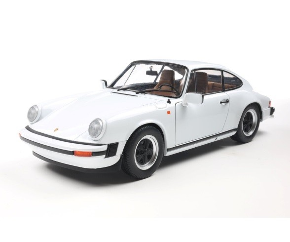 Solido 421186521 - 1:18 Porsche 911 (930) 3.0 SC White - New