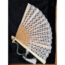 Vintage White Floral Lace Folding Hand Fan Wood Frame Cream Guards with Tassels