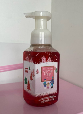 Bath & Body Works Winter Berry Ice sanft schäumende Handseife 259 ml/8,75 fl....