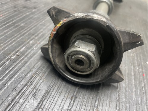 2023 Yamaha YZF R7 Rear wheel axle and spacers #32525 - Picture 6 of 6