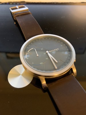 skagen unisex hybrid smartwatch skt1110