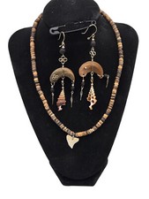 Brown Wood Seed Beads 9" Necklace  Sea Shell Black Bead Pierced Earrings