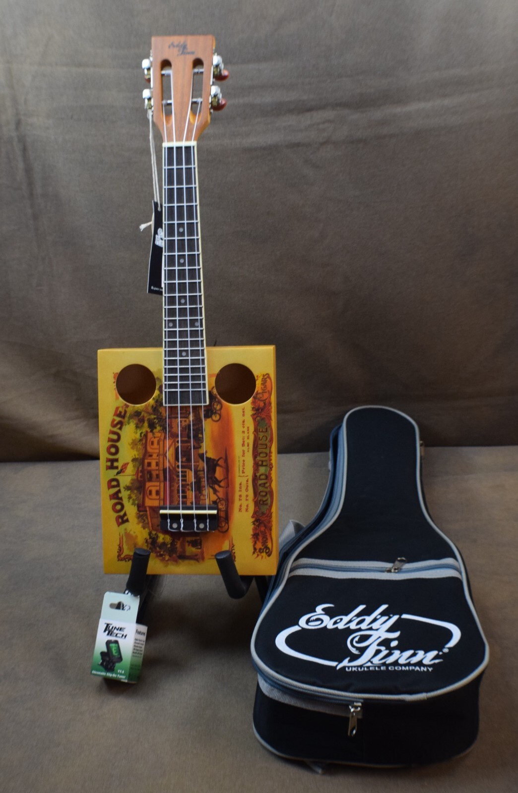 Eddy Finn CG-BX-1 Cigar Box Ukulele with Gigbag