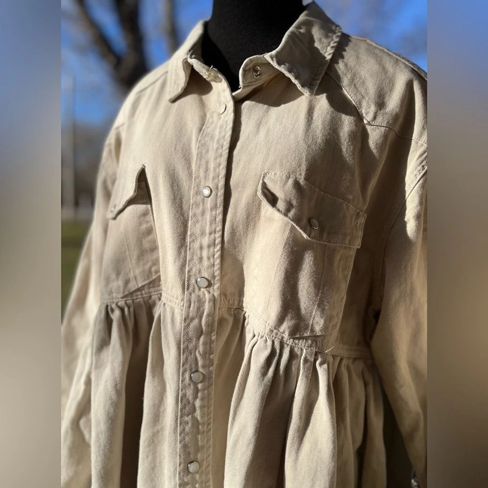 143 Story by Line Up Marie Chambray Beige Baby Doll Snap Button Shirt Jacket 2X - Image 2 of 4