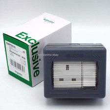 Schneider Electric Weatherproof Outdoor Socket 1 Gang 13A • GWP3010