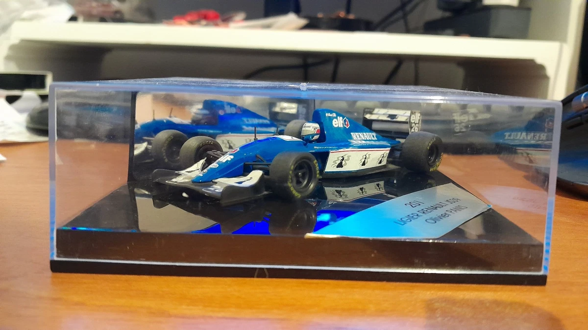 Minichamps F1 Ligier Gauloises N°9 - GP 1996 - Olivier Panis, échelle 1/43 (occasion)
