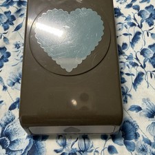 Stampin up Sweetheart Scalloped Heart Paper Punch 133786