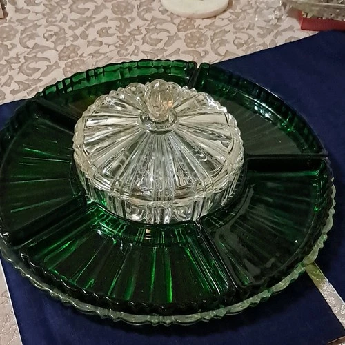 Vintage Anchor Hocking Emerald Green Lazy Susan in great condition