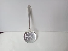 W M ROGERS MFG CO "LAUREL" TOMATOE SPOON SILVER PLATED SILVER WARE FLATWARE
