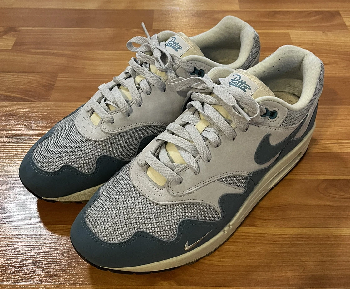 Nike shoes deals waves