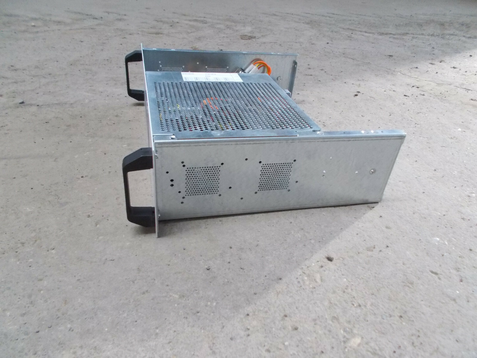 Transformateur SLAT Evolution Rack 48V 12A au format compact 1U en acier