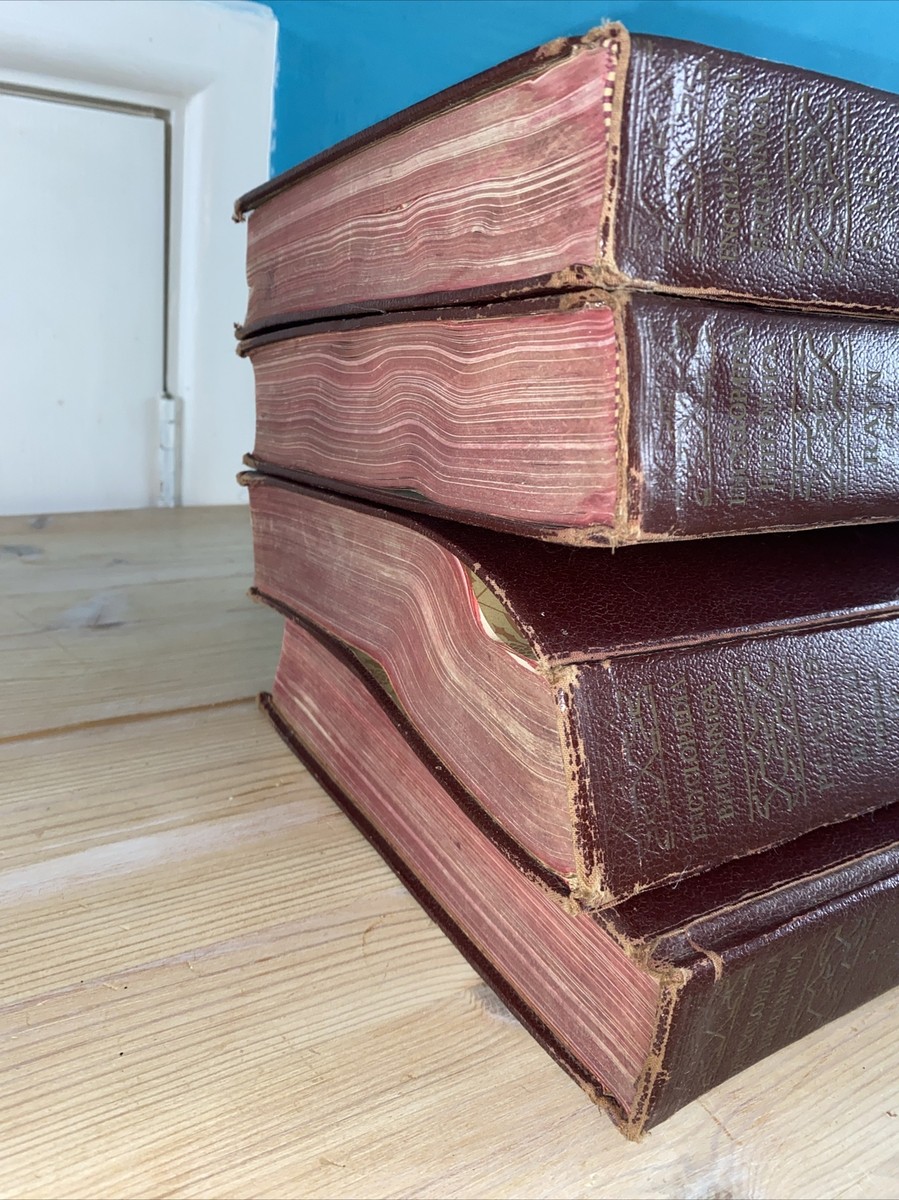 Vintage Encyclopaedia Britannica 1947 Volumes 4 Books Leather
