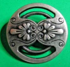 VINTAGE 1" JHB OPENWORK FLORAL MOTIF SILVER METAL SHANK BUTTON NEW-C873
